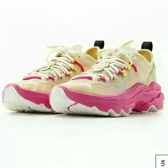 Sorel Kinetic Breakthru Tech Lace Sneakers - Picture 1 of 16